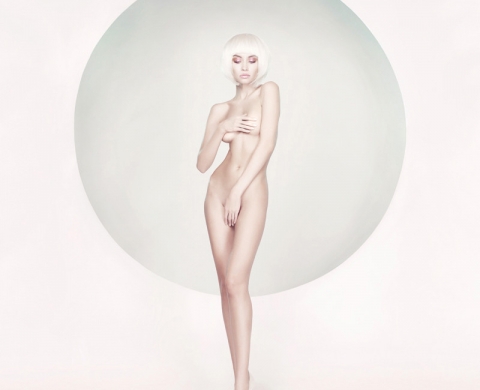 Sexy nude lady